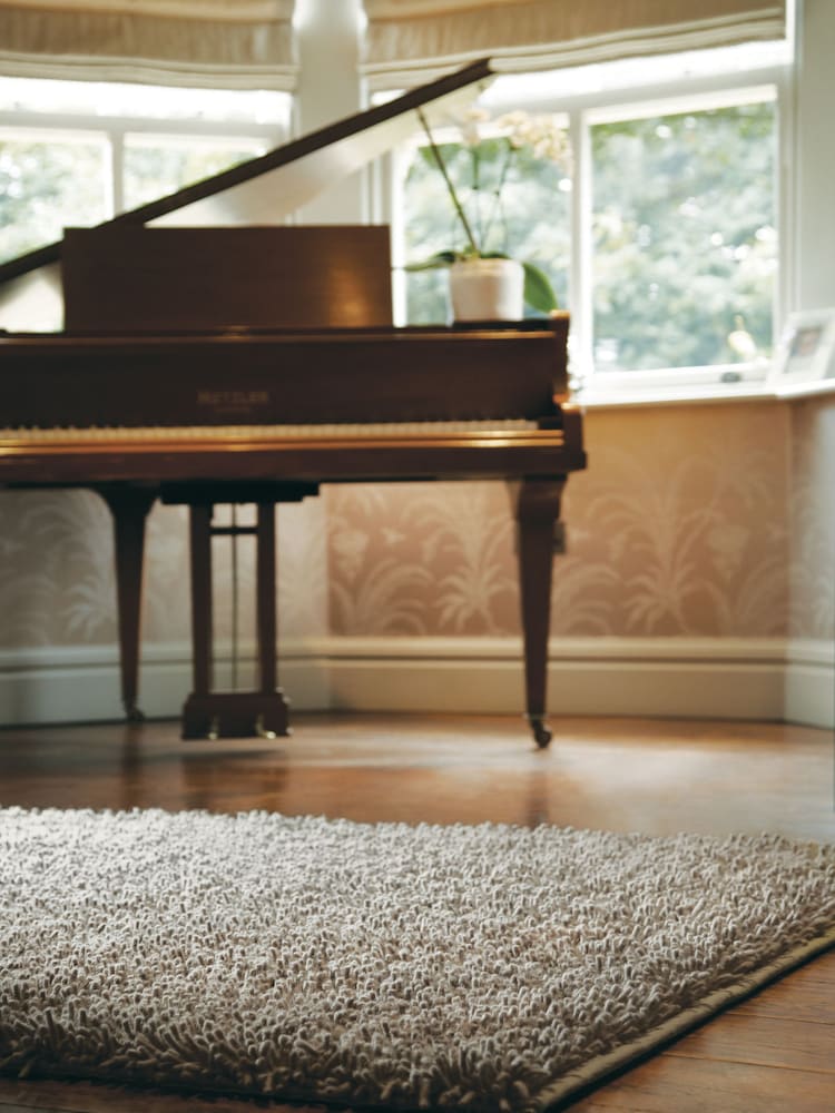 Rug Guru Dove Grey Imperial Rug - Image 2 of 3 Rug Guru Dove Grey Imperial Rug - Image 2 of 3