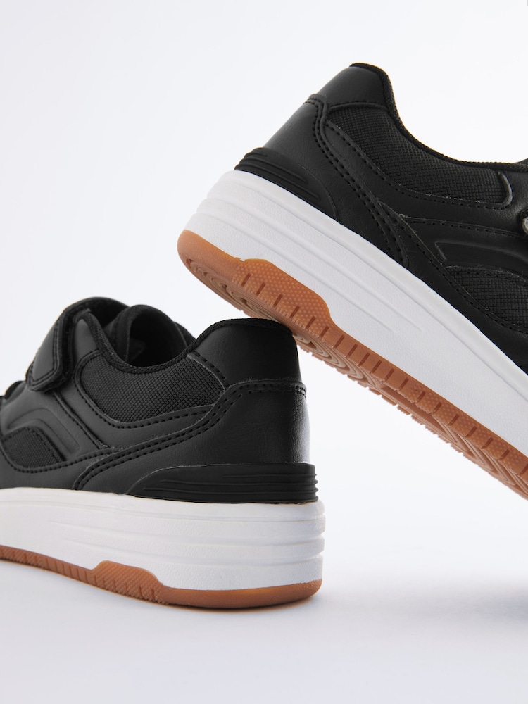Black Trainers - Image 5 of 5 Black Trainers - Image 5 of 5