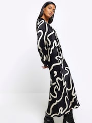 River Island Black Scoop Neck Dress - Image 5 of 8