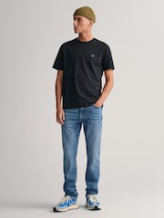 Schwarz - GANT – T-Shirt mit 100 % Baumwolle und Shield-Logo - Bild 3 von 5