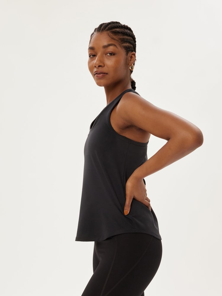 Girlfriend Collective Reset Train Relaxed Tank - Image 3 of 5