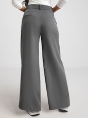 Simply Be Grey Wide Leg Tailored Trousers - Image 2 of 4