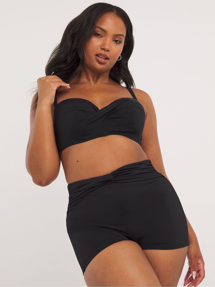 Simply Be Magisculpt Bikini Shorts mit verdrehter Front - Bild 1 von 4 Simply Be Magisculpt Bikini Shorts mit verdrehter Front - Bild 1 von 4