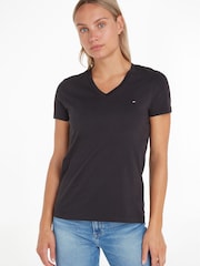 Schwarz - Tommy Hilfiger Heritage T-Shirt mit V-Ausschnitt - Bild 1 von 2
