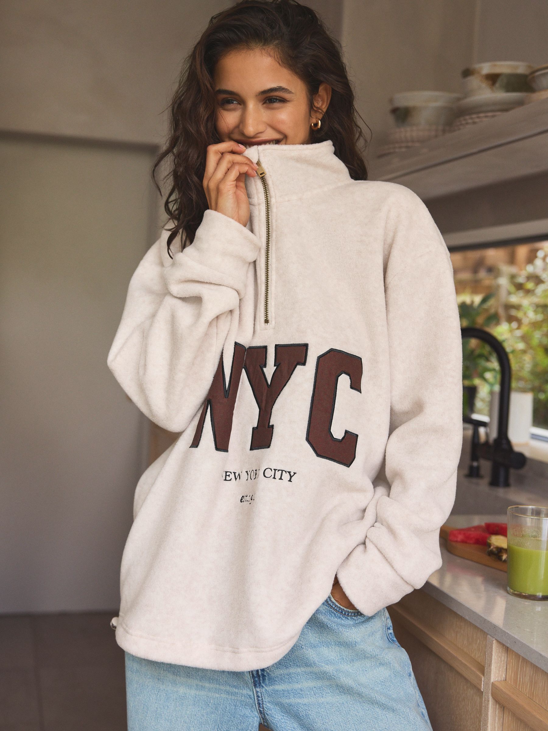 【全品送料無料】 Half NYC Ecru Buy Zip Luxembourg Next from Top Fleece トップス