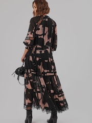 Itim - Religion Eva Tiered Maxi Dress With Lace Insert And Tie Waist - Larawan 7 ng 8