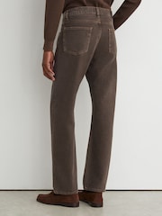 Reiss Grape Brown Hendrix Yarn-Dyed Relaxed Straight-Leg Jeans - Image 6 of 7