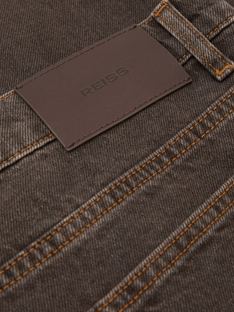 Reiss Grape Brown Hendrix Yarn-Dyed Relaxed Straight-Leg Jeans - Image 7 of 7 Reiss Grape Brown Hendrix Yarn-Dyed Relaxed Straight-Leg Jeans - Image 7 of 7