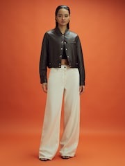Reiss x McLaren F1 Team Chocolate Cropped Leather Bomber Jacket - Image 3 of 8