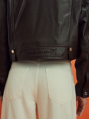 Reiss x McLaren F1 Team Chocolate Cropped Leather Bomber Jacket - Image 6 of 8