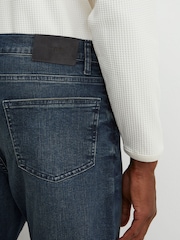Reiss Dark Blue Leon Comfort-Stretch Jeans - Image 6 of 7