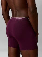 Purple/White/Black - حزمة من 3 بوكسرات قابلة للتمدد قطن Icon من Calvin Klein - صورة 3 من 5