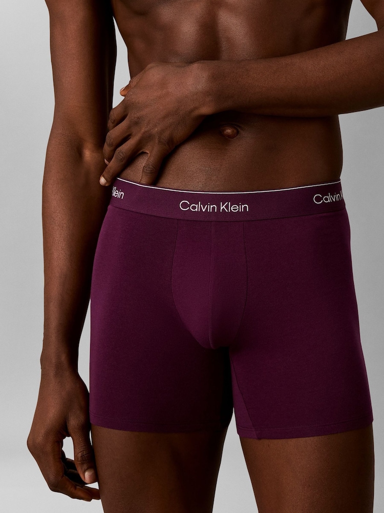 Purple/White/Black - حزمة من 3 بوكسرات قابلة للتمدد قطن Icon من Calvin Klein - صورة 5 من 5 Purple/White/Black - حزمة من 3 بوكسرات قابلة للتمدد قطن Icon من Calvin Klein - صورة 5 من 5