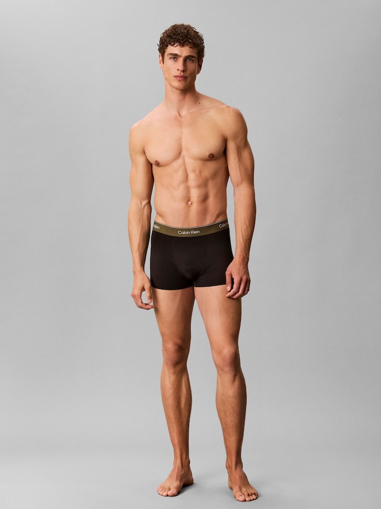Calvin Klein Black/Green/Red/Blue/White Icon Cotton Stretch Relaxed Dart Trunks 5 Pack - Image 6 of 6 Calvin Klein Black/Green/Red/Blue/White Icon Cotton Stretch Relaxed Dart Trunks 5 Pack - Image 6 of 6