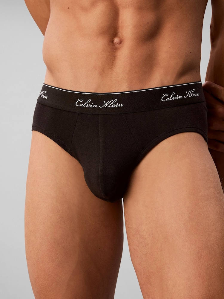 أسود - حزمة من 3 قطع ملابس داخلية Hip من Calvin Klein - صورة 5 من 5