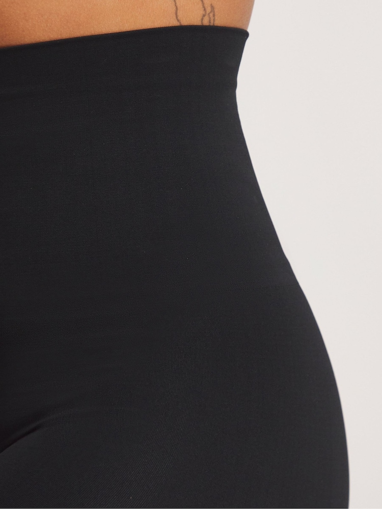 Simply Be Black Magisculpt Control Leggings - Image 4 of 4 Simply Be Black Magisculpt Control Leggings - Image 4 of 4