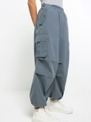 River Island Grey Cargo Leg Parachute Trousers - Image 4 of 6