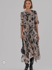 Religion Nude Solstice Tea Desk to Dinner Dress with Crew Neck Print - Image 7 of 8
