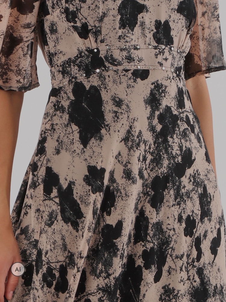 Religion Nude Solstice Tea Desk to Dinner Dress with Crew Neck Print - Image 8 of 8