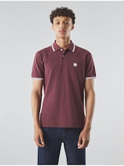 أحمر عنابي - قميص بولو Barton من Pretty Green - صورة 1 من 4