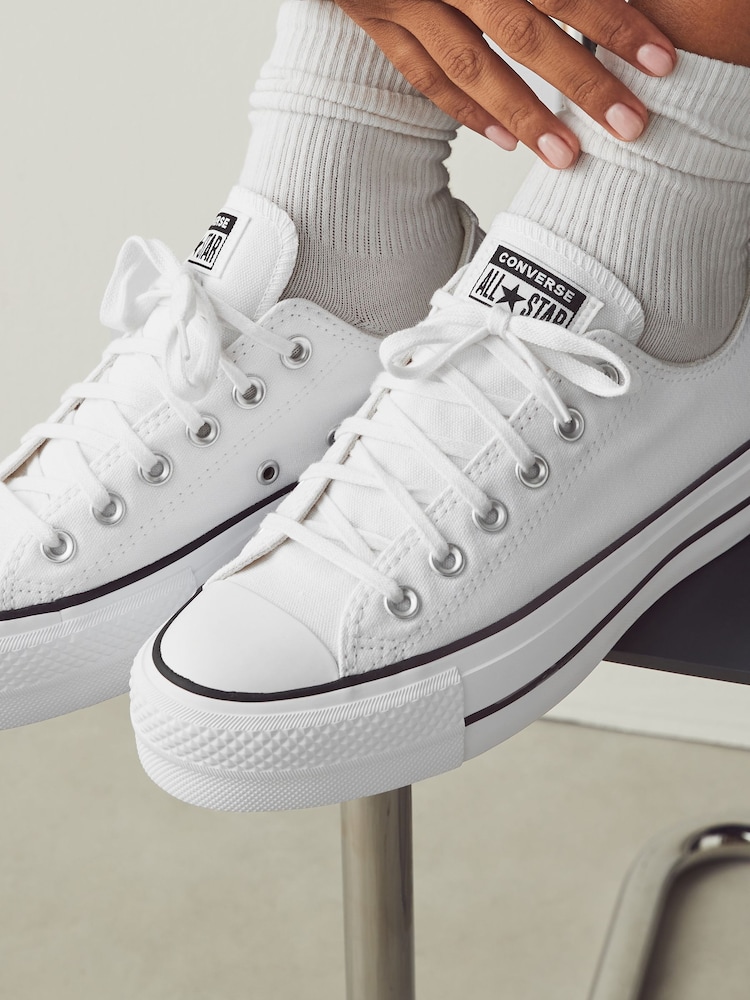 Converse White Platform Lift Chuck Ox Trainers - Image 4 of 8