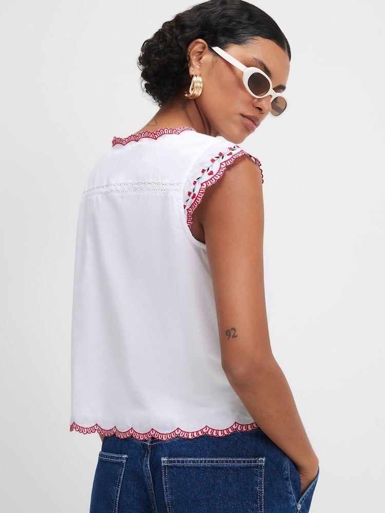 River Island White Embroidered Waistcoat - Image 4 of 4 River Island White Embroidered Waistcoat - Image 4 of 4