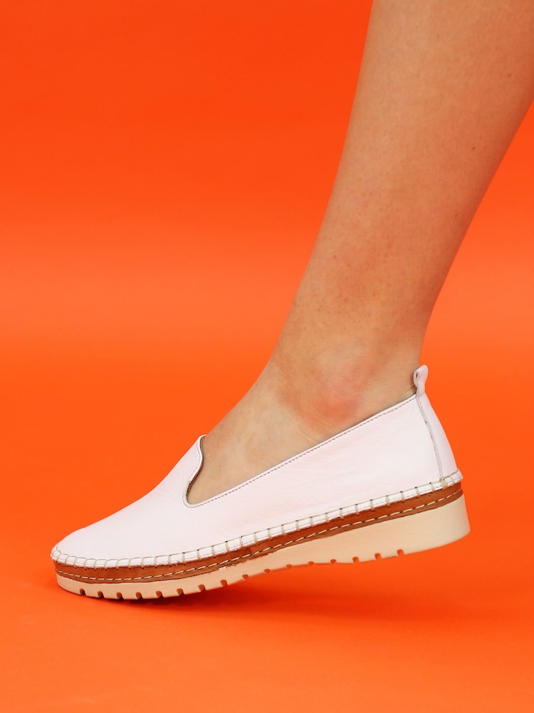 Lunar Dove Pump Shoes - Image 8 of 8 Lunar Dove Pump Shoes - Image 8 of 8