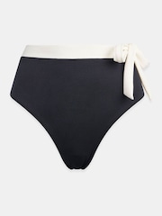 Mint Velvet bikinitop met cups en beugel - Image 8 of 9