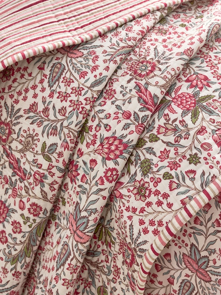 Christy Mulberry Newstead Cotton Sateen Reversible Bedspread - Image 2 of 4 Christy Mulberry Newstead Cotton Sateen Reversible Bedspread - Image 2 of 4