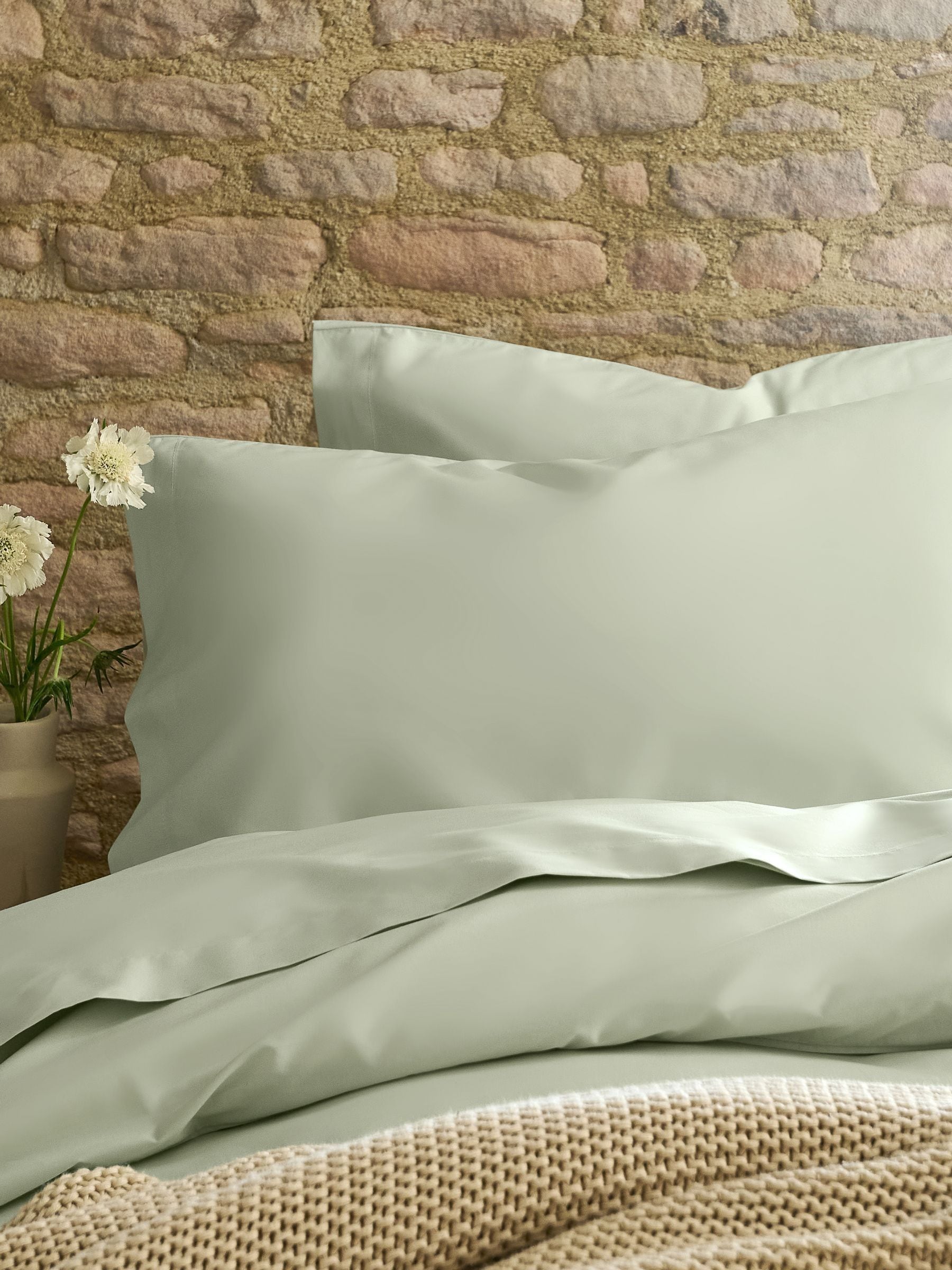 Christy Unisex Green Pure Cotton Percale Standard Pillowcase Pair In - Image 3