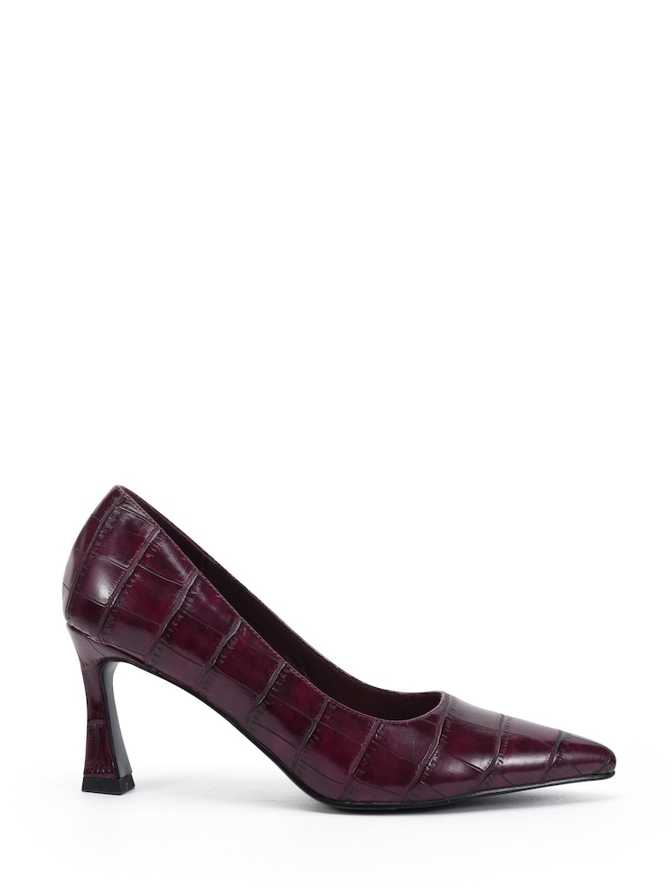 Novo Red Wide Fit Iona Mid Height Point Toe Court Shoes - Image 2 of 6 Novo Red Wide Fit Iona Mid Height Point Toe Court Shoes - Image 2 of 6