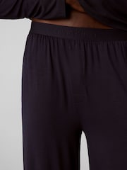 مودال فائق النعومة من Calvin Klein - صورة 5 من 8