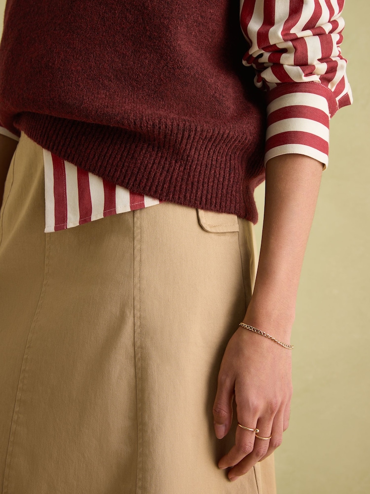 Joules Holly Burgundy Regular Fit Knitted Vest - Image 6 of 6