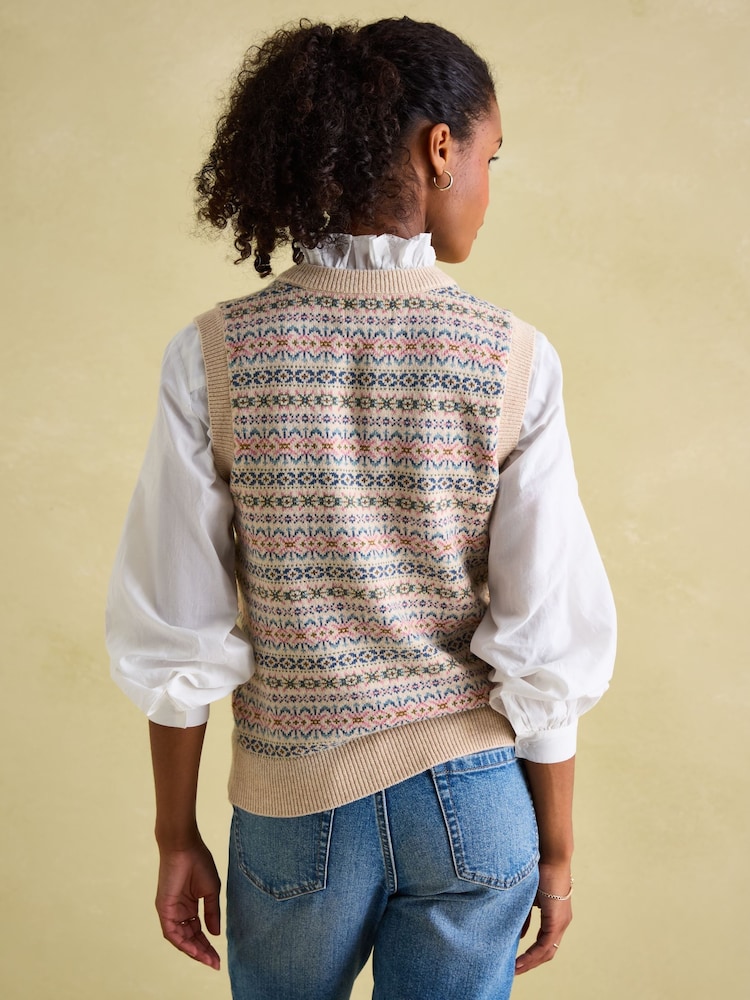 Joules Islay Oatmeal V Neck Fairisle Pattern Knitted Vest - Image 2 of 5