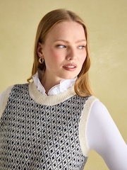 Joules Ingrid Cream/Navy Patterned Knitted Vest - Image 4 of 6