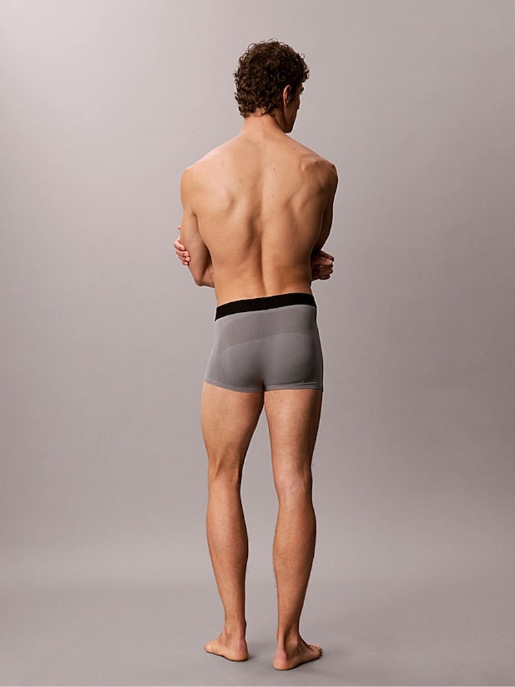 Calvin Klein čības - Intensīva jauda Pro - Attēls 2 no 5