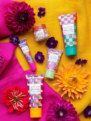 Heathcote & Ivory Cloud Nine Blooming Happy Top to Toe Kit - Image 3 of 3