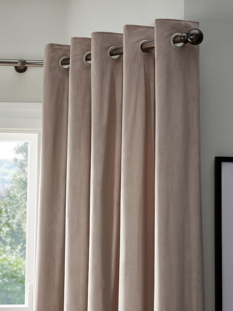 Pewter Grey 4m Bendable Bay Window Curtain Pole Kit - Image 2 of 6