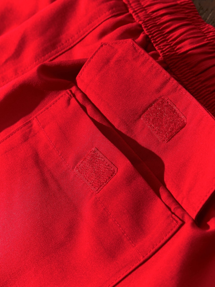 Rouge vif - Shorts de bain essentiels - Image 9 of 10