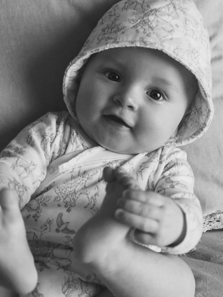 The Little Tailor Baby Soft Cotton 100% Cotton Bonnet - Image 2 of 7 The Little Tailor Baby Soft Cotton 100% Cotton Bonnet - Image 2 of 7