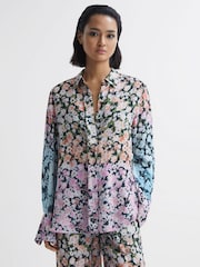 Reiss Serena Hemd mit Blumenmuster und verdeckter Knopfleiste - Bild 4 von 5