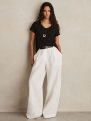 Reiss Black Luana Cotton-Jersey V-Neck T-Shirt - Image 3 of 6
