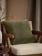 Yard Dales Quilted Fibre Filled Cushion - 2суретінің 1 суреті
