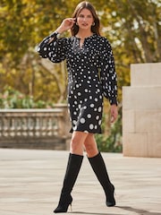 Sosandar Black Plisse Sleeve Shift Dress - Image 1 of 6