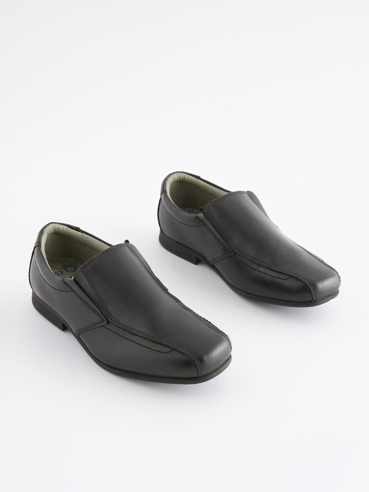 Schwarz - Elegante Lederslipper für die Schule - Bild 1 von 7 Schwarz - Elegante Lederslipper für die Schule - Bild 1 von 7