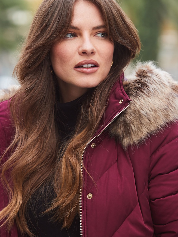 Sosandar Red Longline Padded Coat With Faux Fur Hood - Image 6 of 6