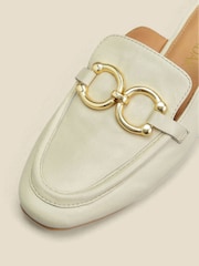 Sosandar Cream Leather Gold Trim Detail Mule Loafers - Image 4 of 4