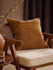 Yard Dales Quilted Fibre Filled Cushion - 2суретінің 1 суреті