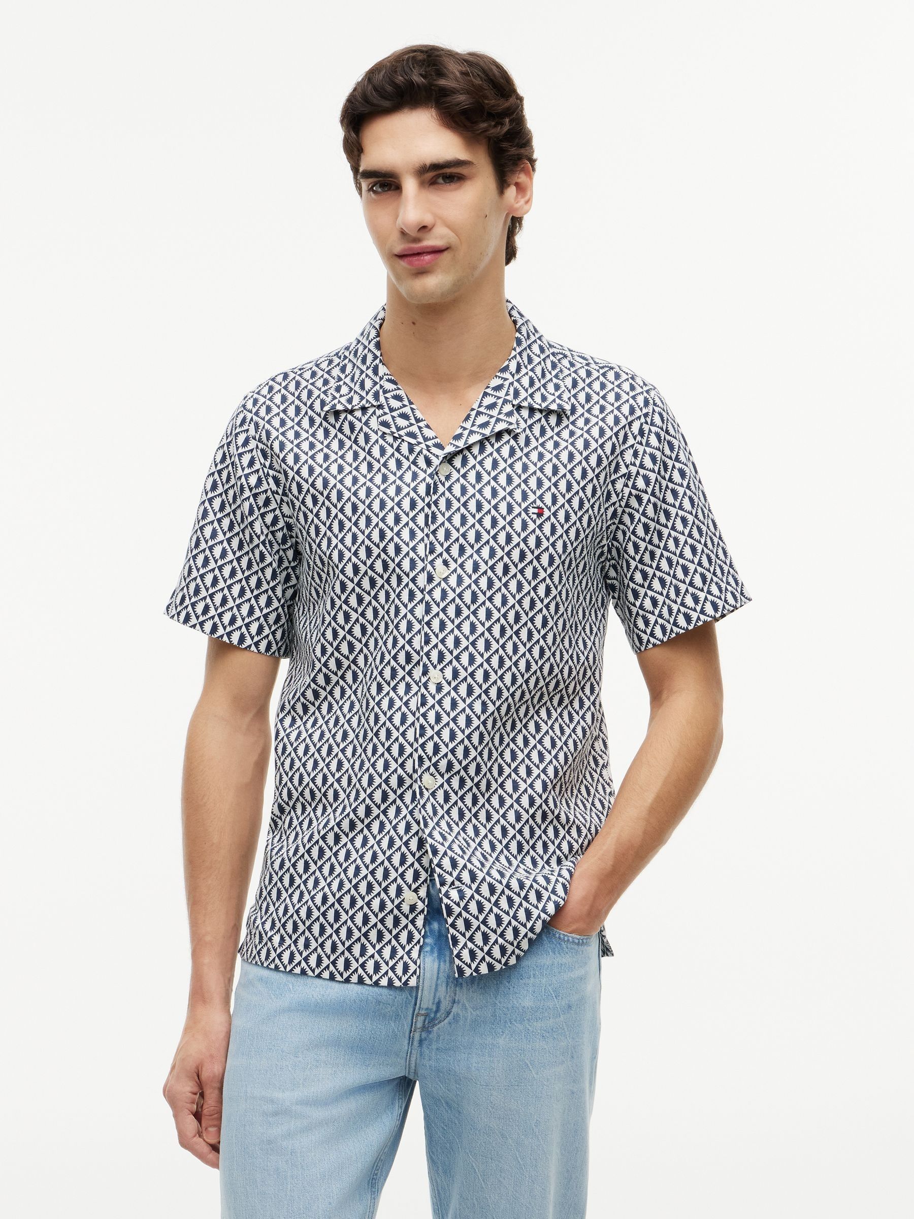 Tommy Hilfiger Men's Blue Linen Blend Print Short Sleeve Shirt