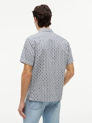 Tommy Hilfiger Blue Regular Linen Blend Print Short Sleeve Shirt - Image 2 of 5